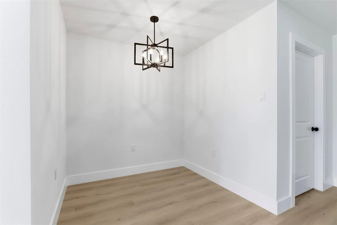Photo of 3017 Cedarcrest Drive