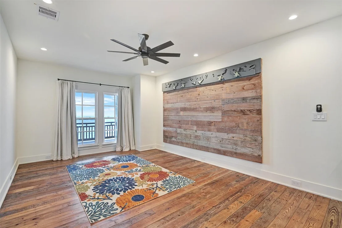 Photo of 17725 Glei