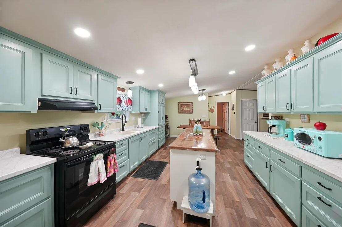 Photo of 747 Timbergrove