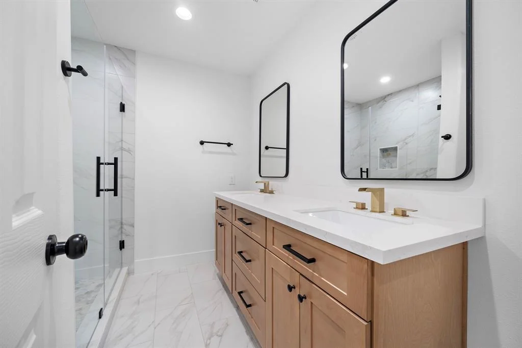 Photo of 4102 Levonshire Drive