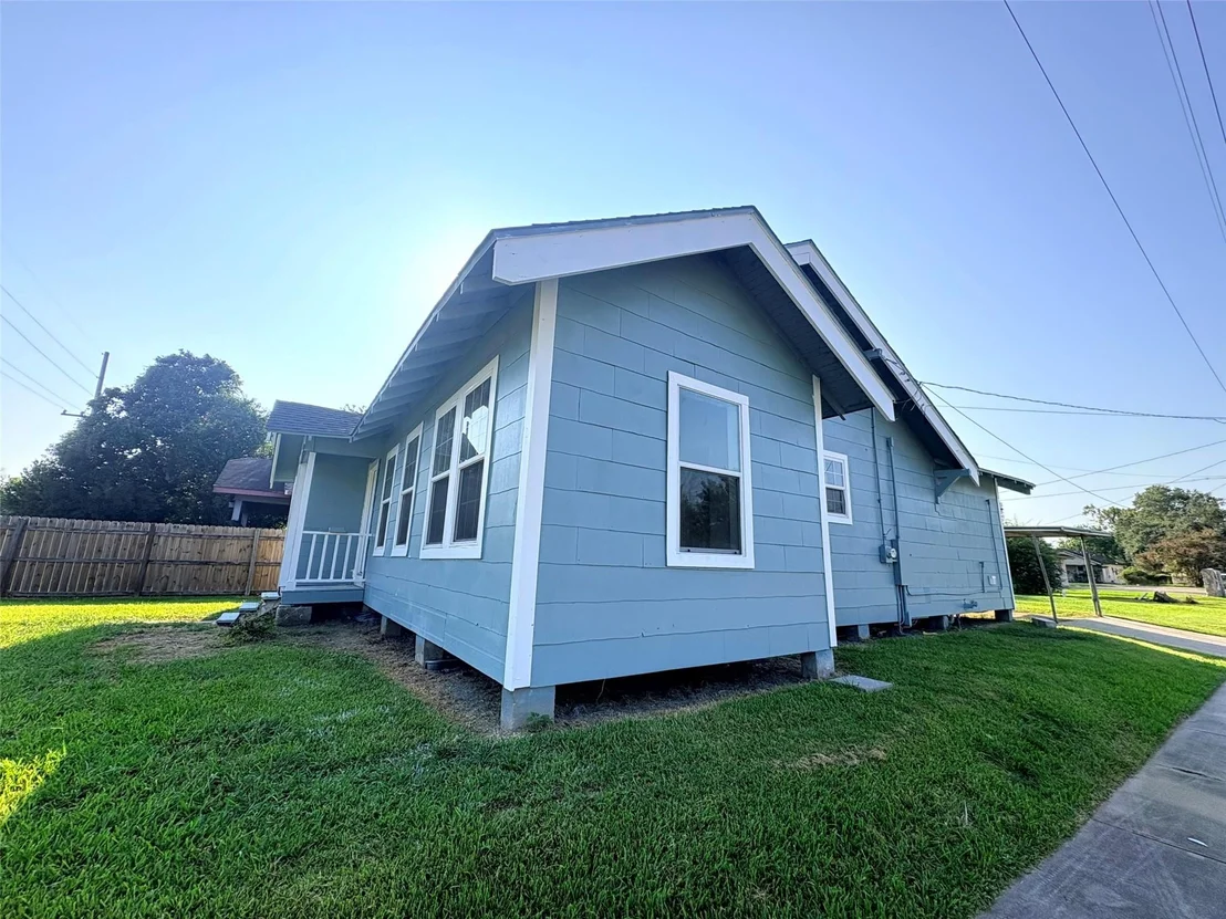 Photo of 795 Alma Street