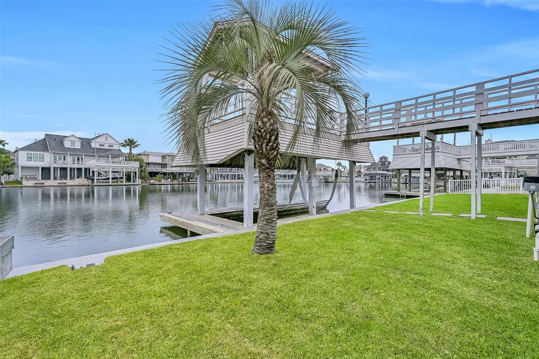 Photo of 3512 Muscatee Circle