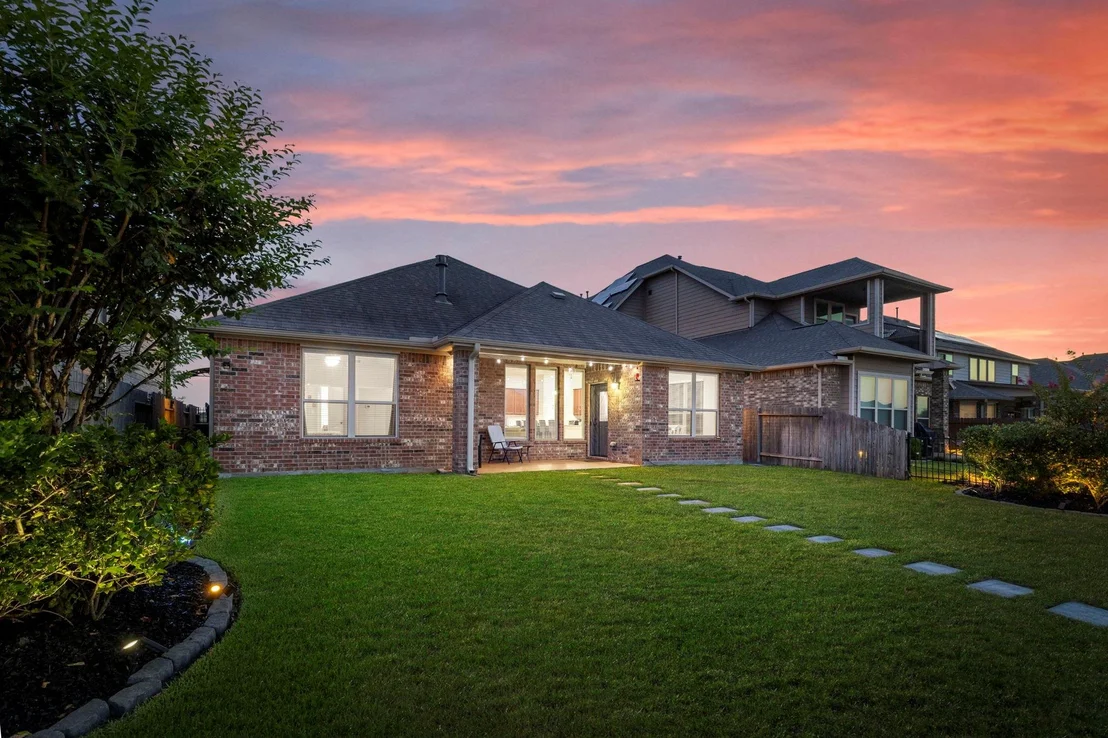 Photo of 3635 Lake Bend Shore Drive