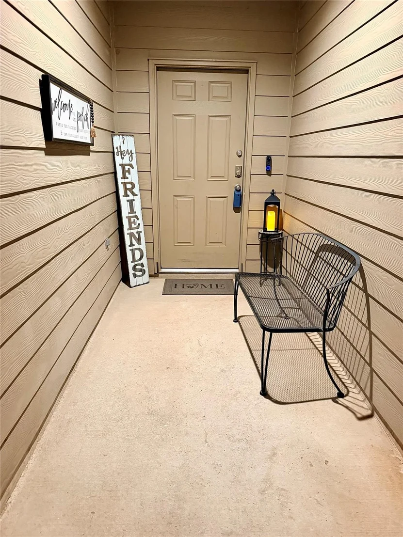Photo of 18319 Timbermill Lane