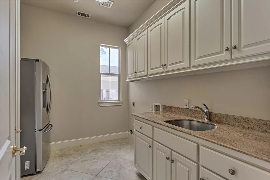 Photo of 8003 Marshall Falls Drive