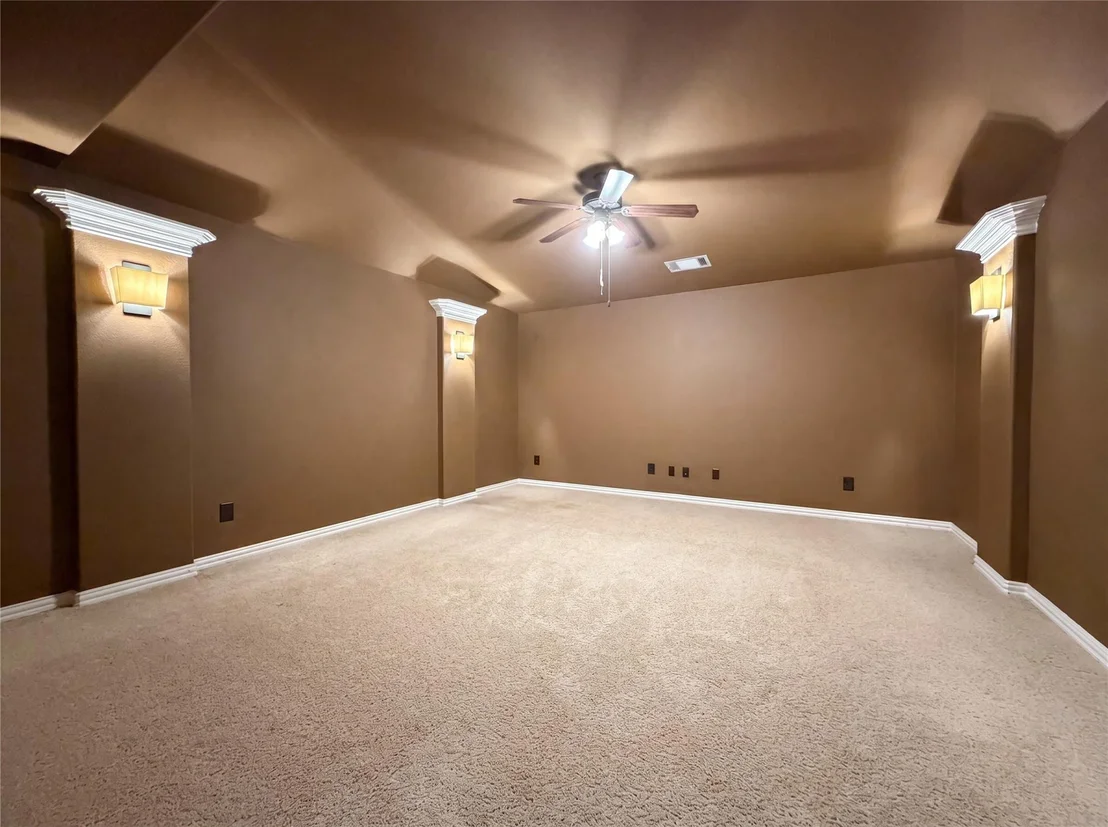 Photo of 27911 Warren Park Drive