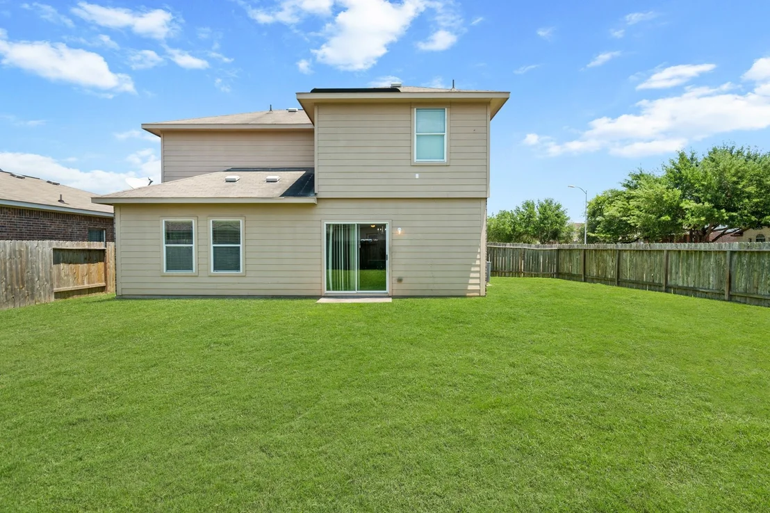 Photo of 6903 Silver Trace Court