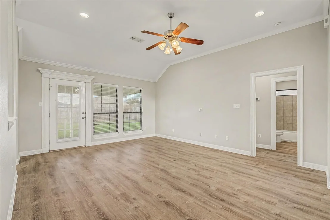 Photo of 1015 Cardinal Drive