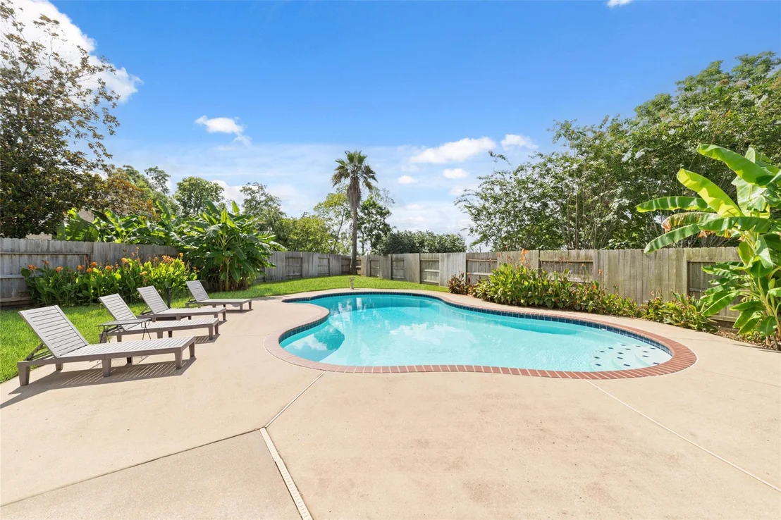 Photo of 13643 Schumann Trail
