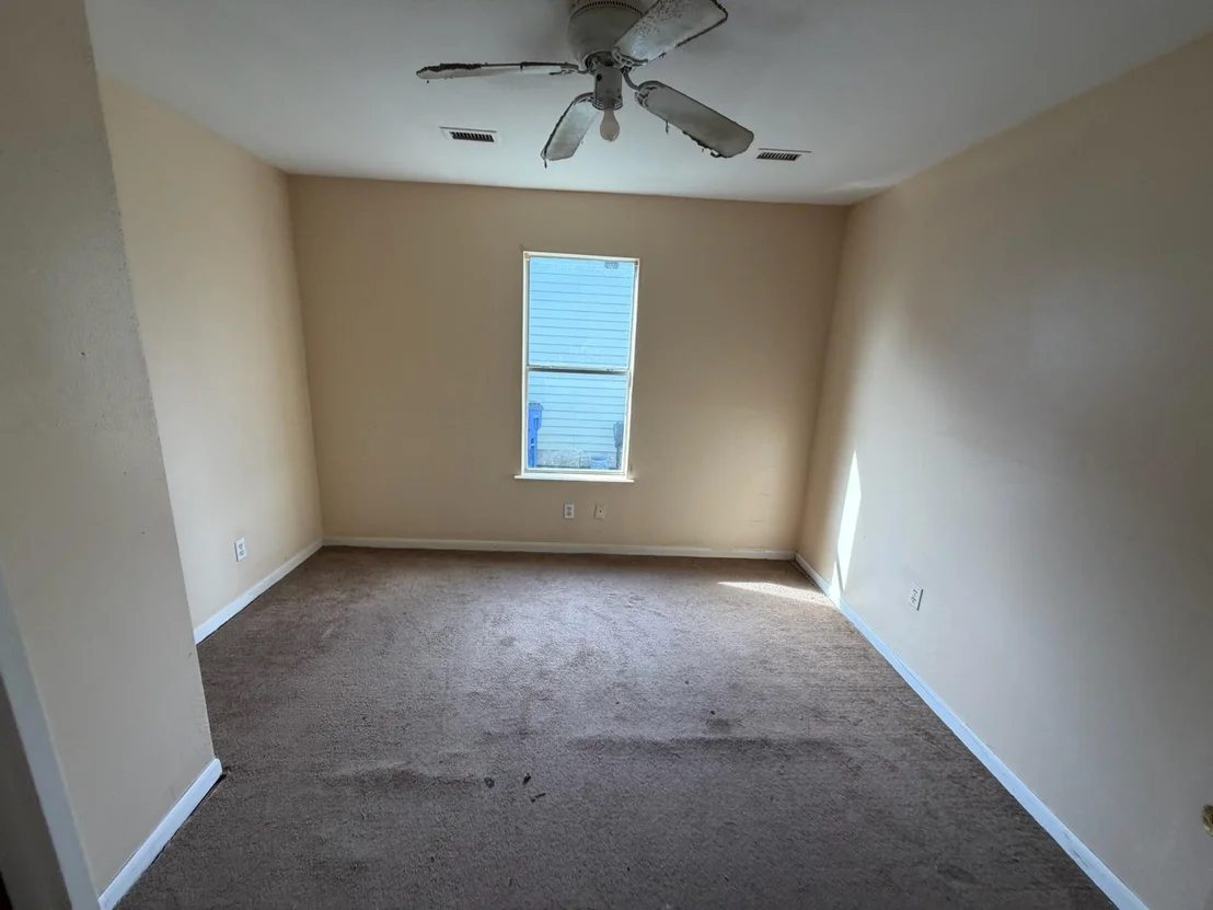 Photo of 406 Snow Drive