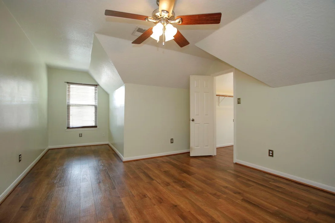 Photo of 19807 Creekshore Drive