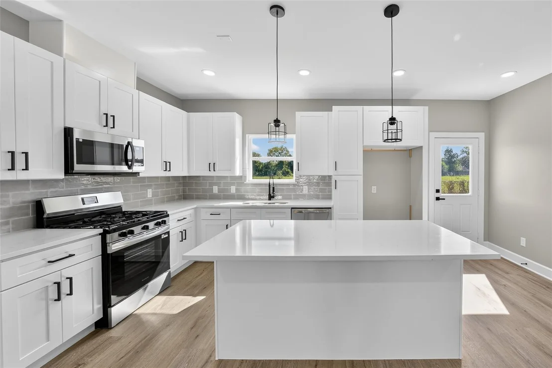 Photo of 4602 Pinebrook Lane