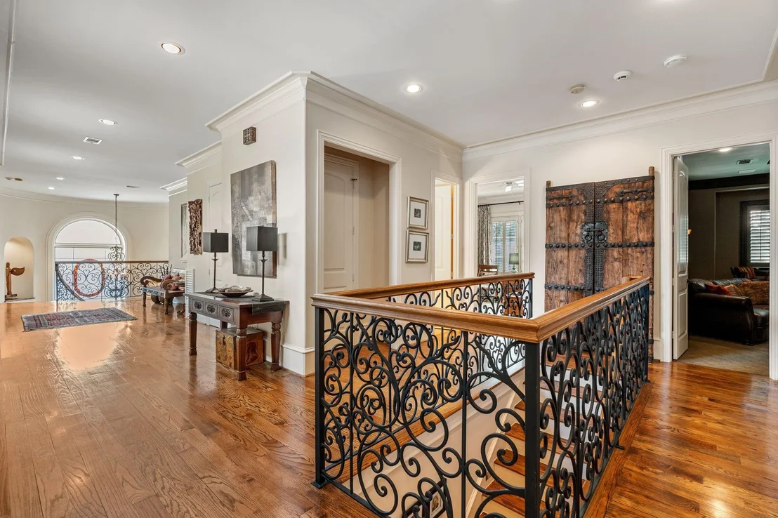 Photo of 5615 Pine Forest Road