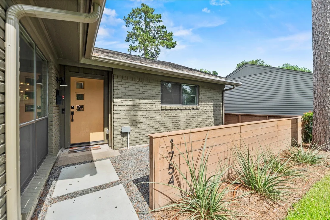 Photo of 1754 Conrad Sauer Drive