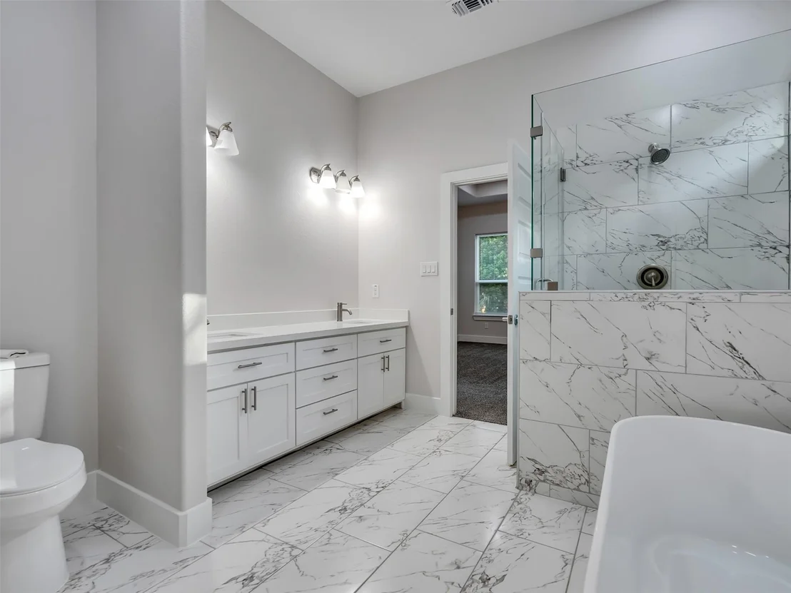 Photo of 4106 Hill Avenue