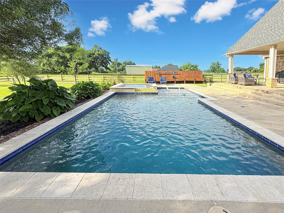 Photo of 807 Mill Road