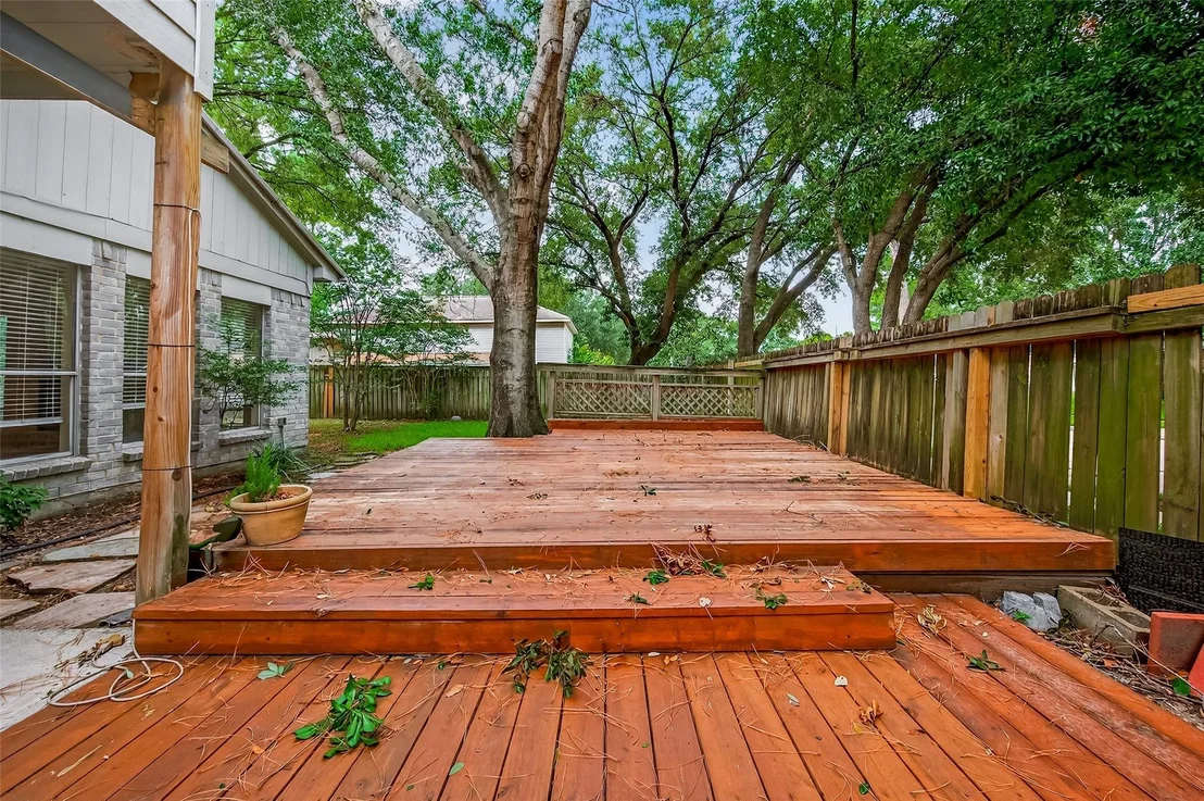 Photo of 11202 Crooked Pine Drive