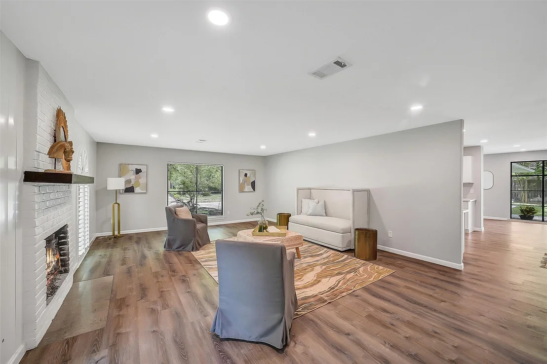Photo of 10726 Riverview Drive