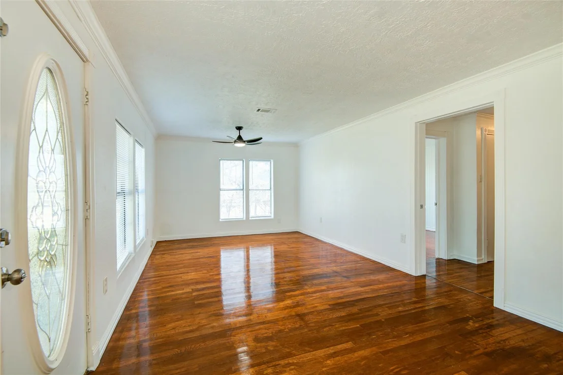 Photo of 200 Riley Road