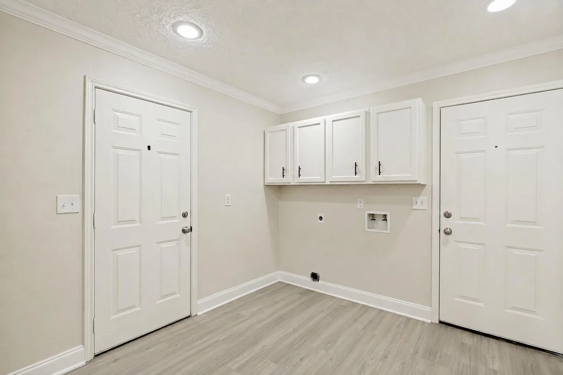 Photo of 9110 Godstone Lane