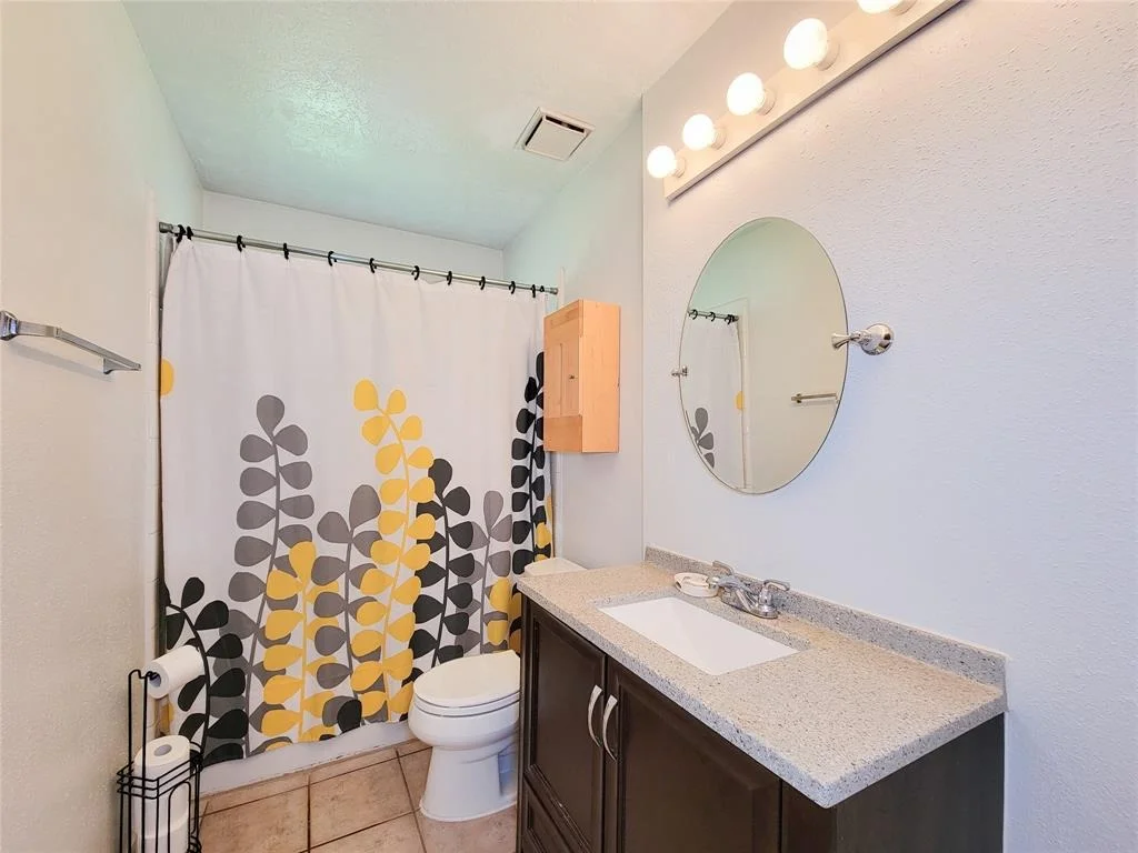 Photo of 6704 Bluebottle Lane