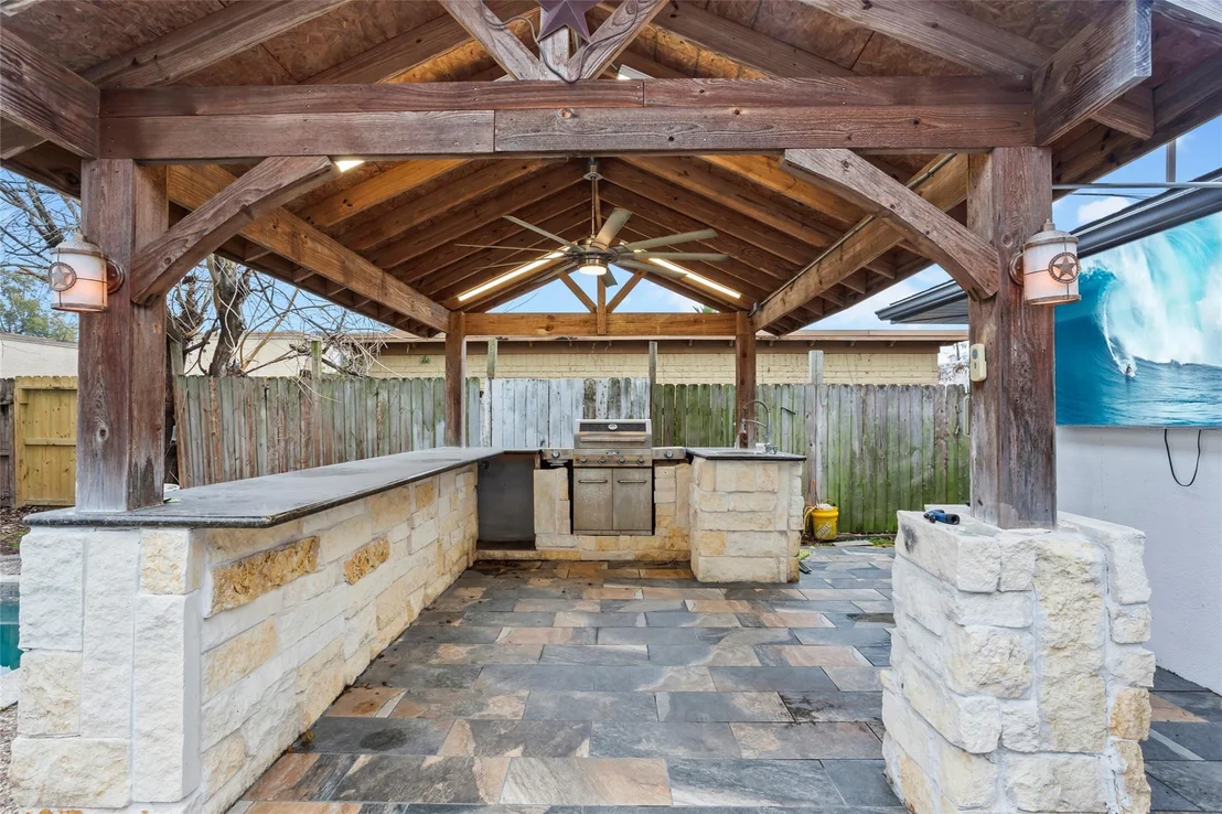 Photo of 8406 Glen Valley Drive