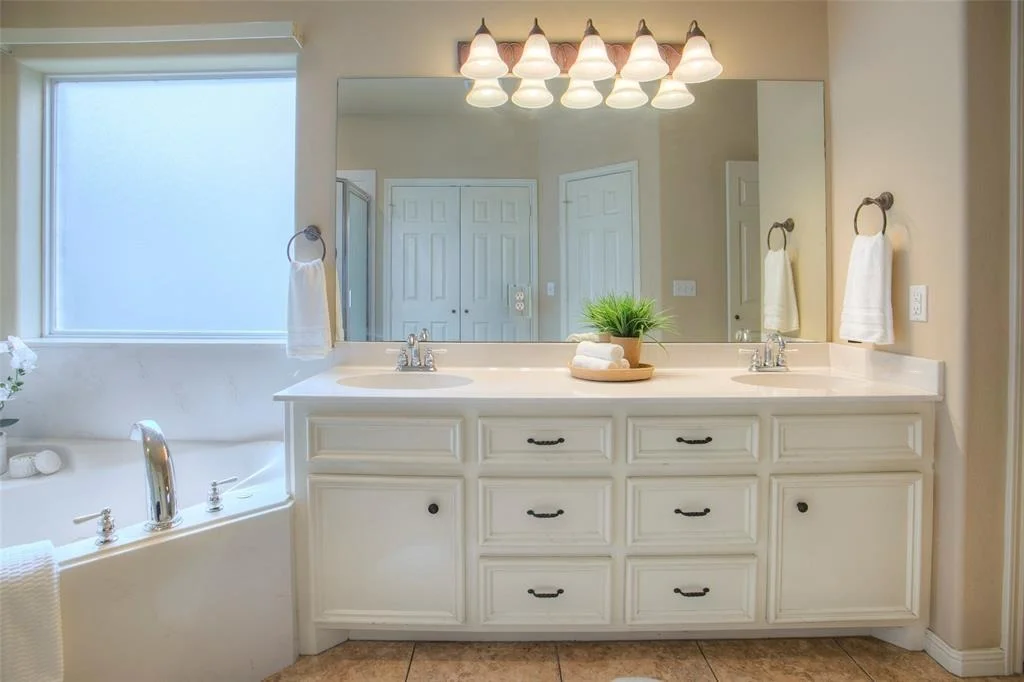 Photo of 13690 Shoreline Drive