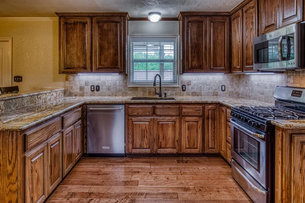 Photo of 1302 Woodson Lane