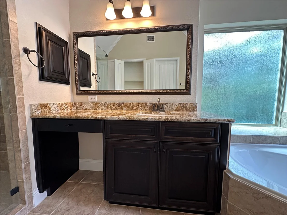 Photo of 11 Silver Rock Drive