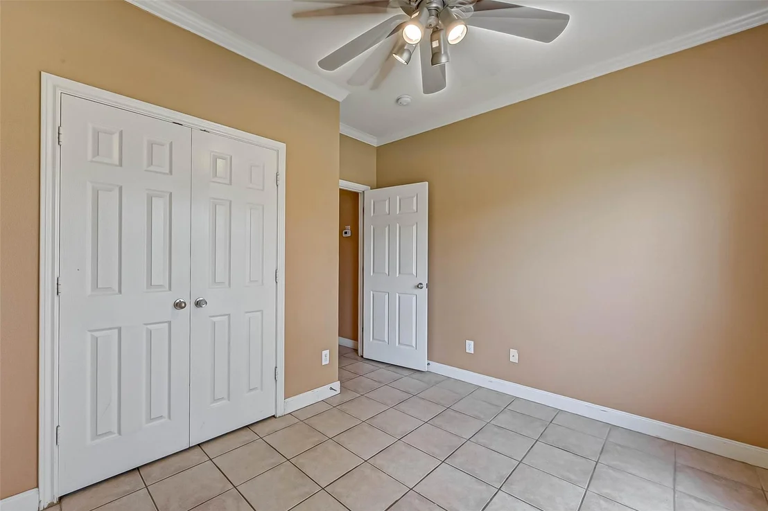 Photo of 7130 Pavilion Drive