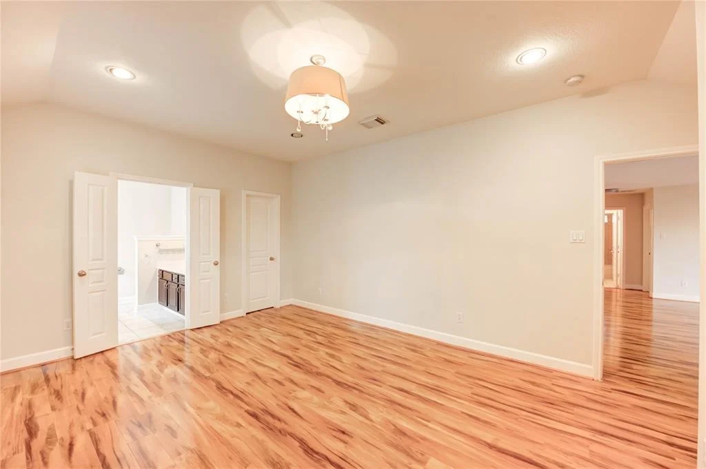 Photo of 14330 Ayers Rock Road