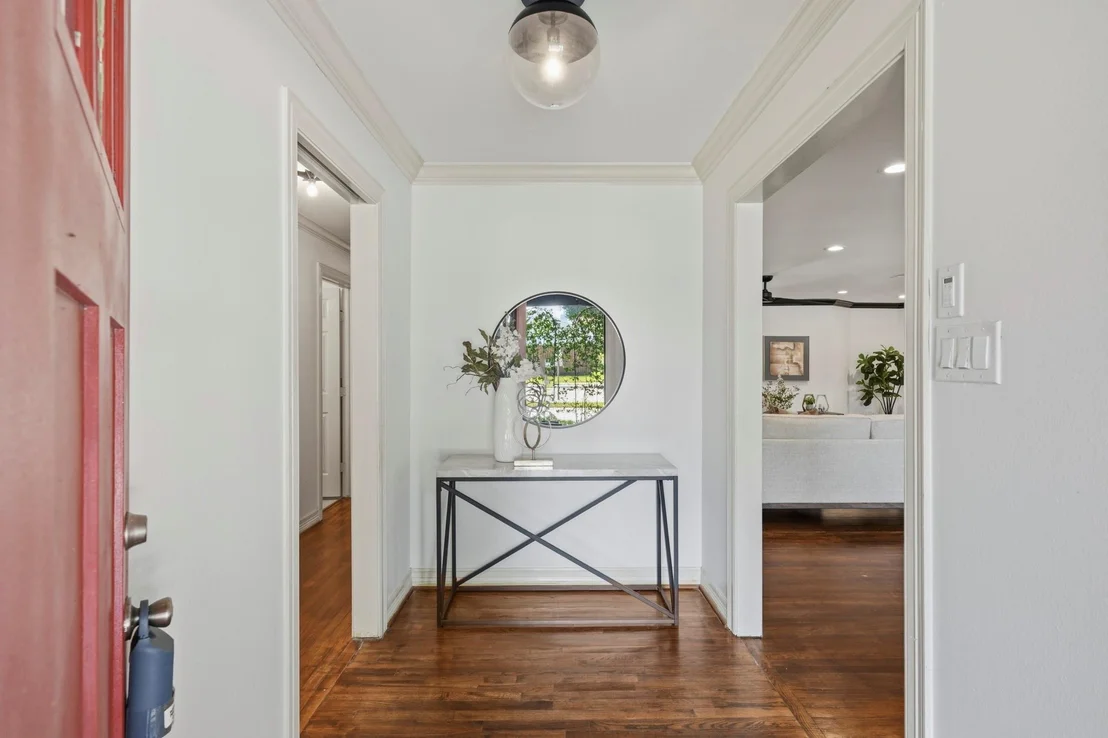 Photo of 2302 Chimney Rock Road