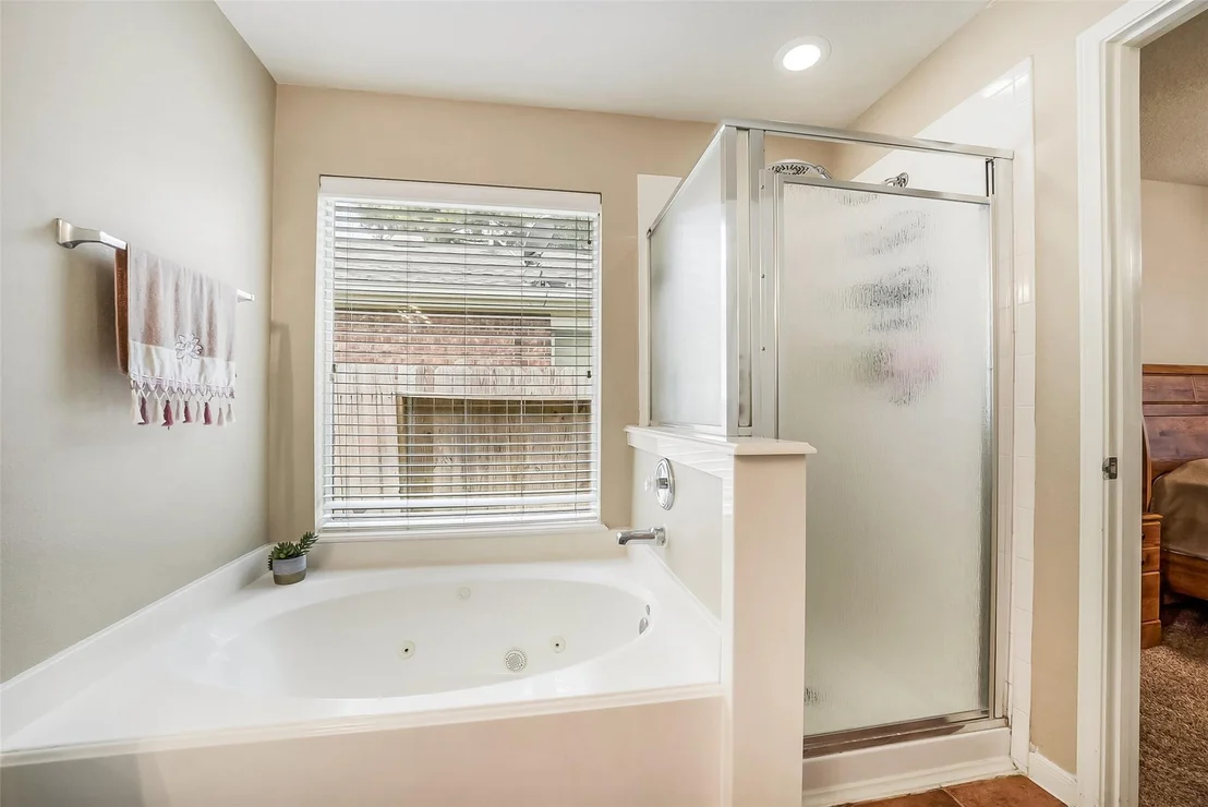 Photo of 17118 Shadow Ledge Drive