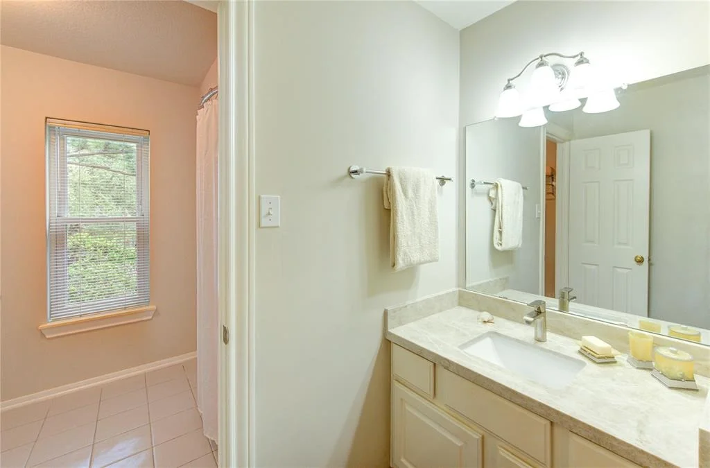 Photo of 5523 Honor Drive