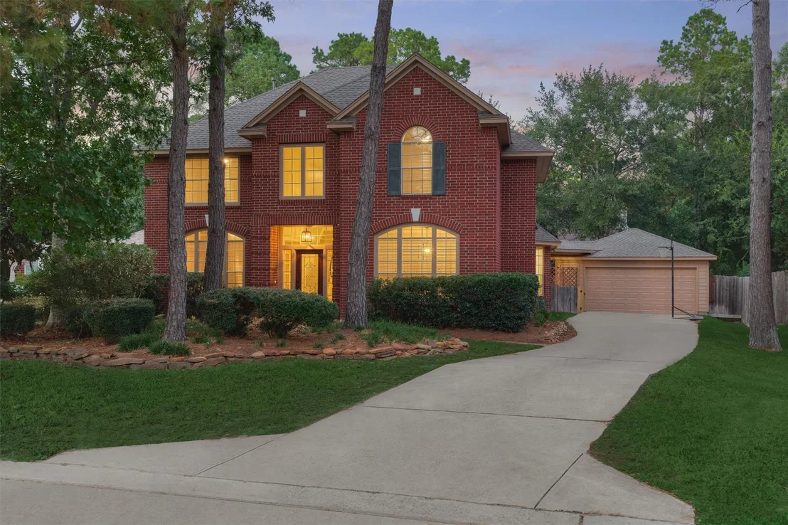 Photo of 151 Bristol Bend Circle