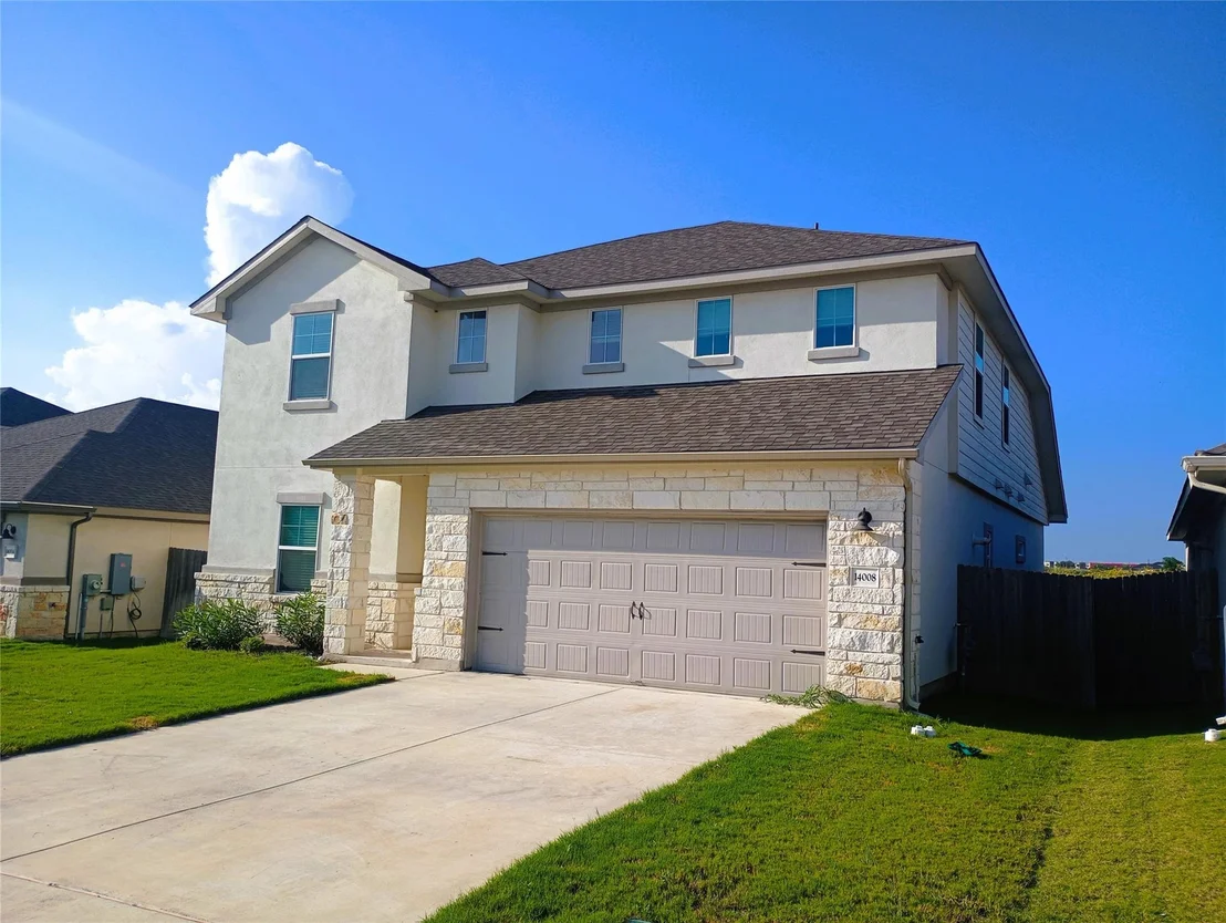 Photo of 14008 Heartland Drive