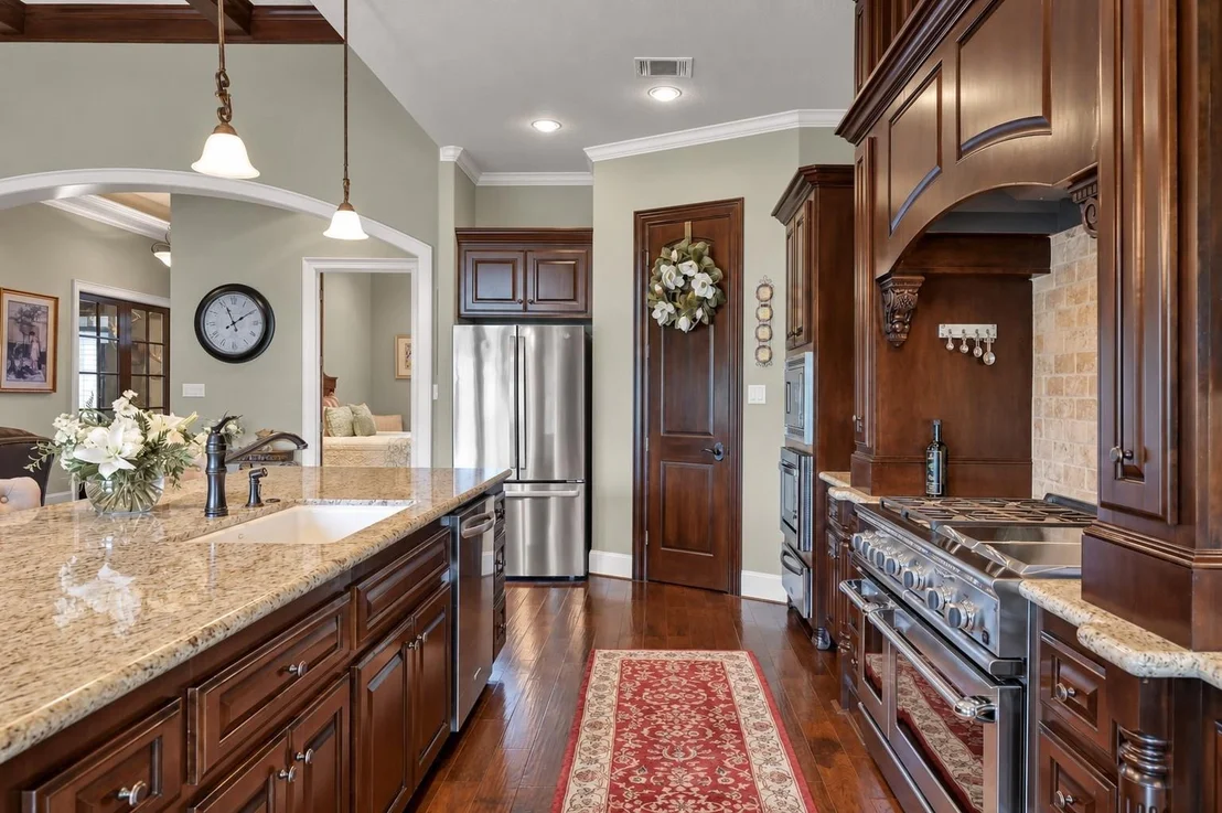 Photo of 12324 White Oak Point