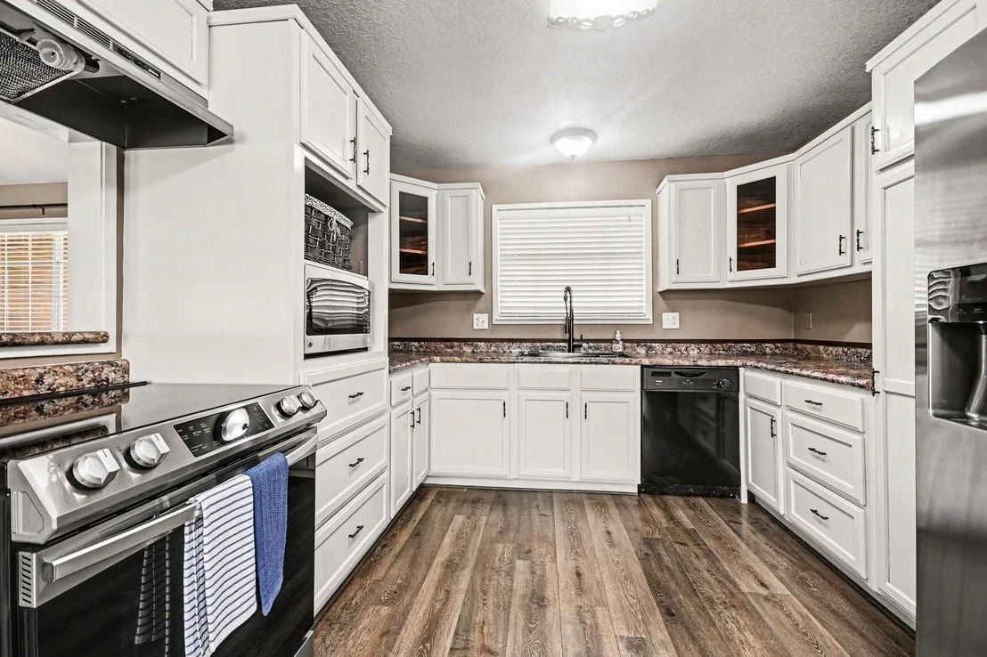 Photo of 21503 Pecan Bend Road