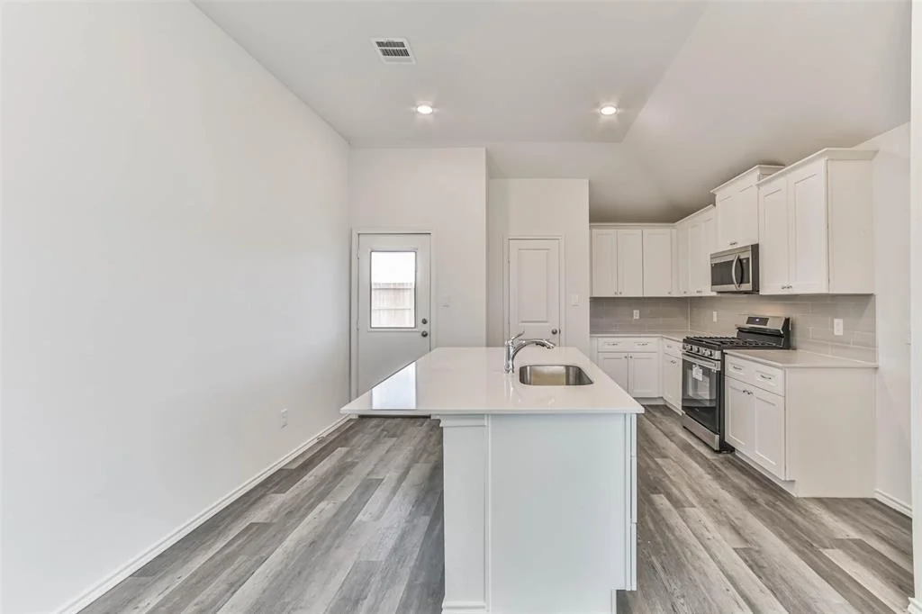Photo of 867 Road 5102