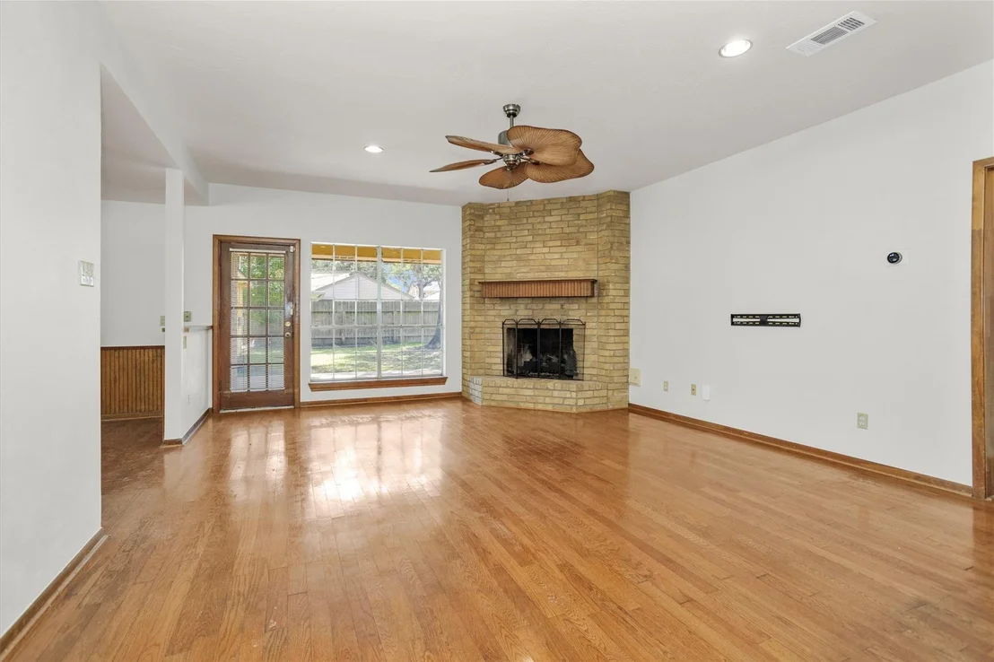 Photo of 10 Brewster Street