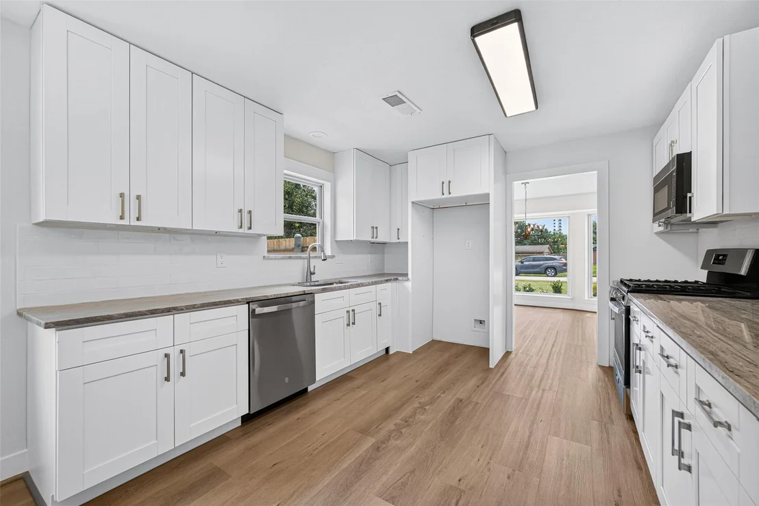 Photo of 401 Shirleen Drive