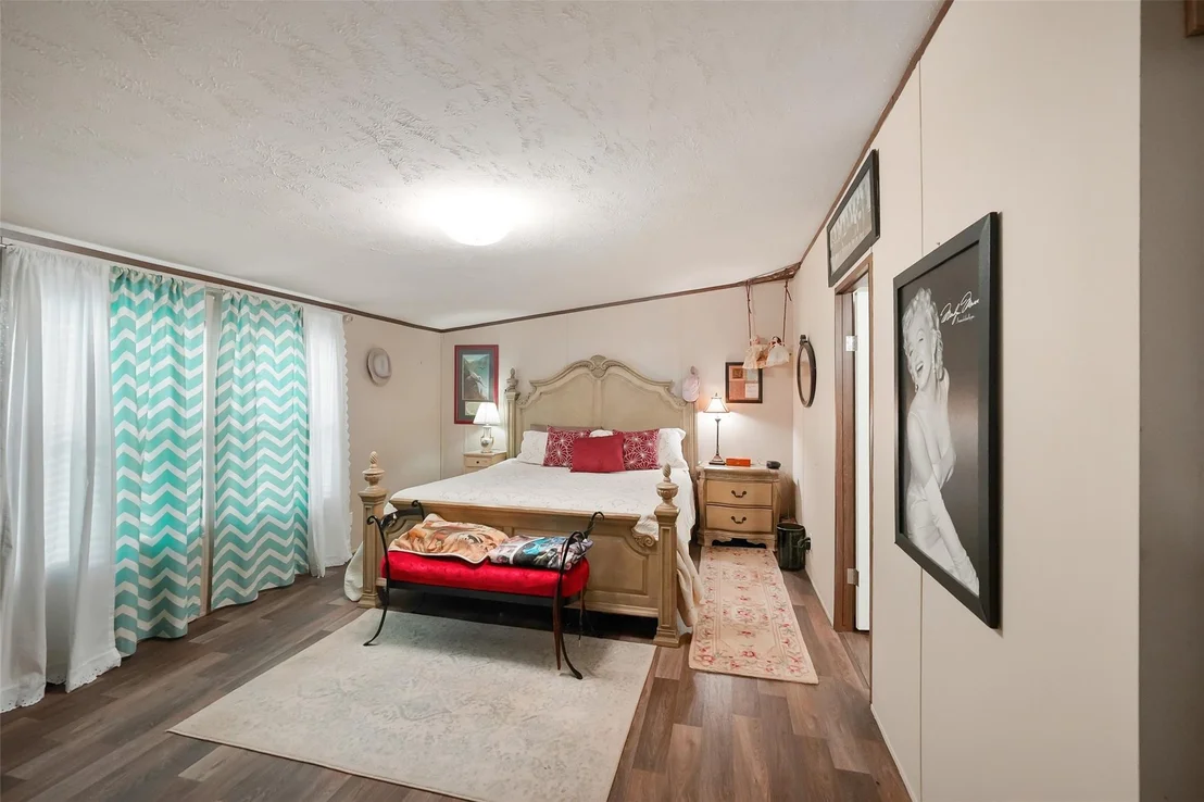 Photo of 747 Timbergrove