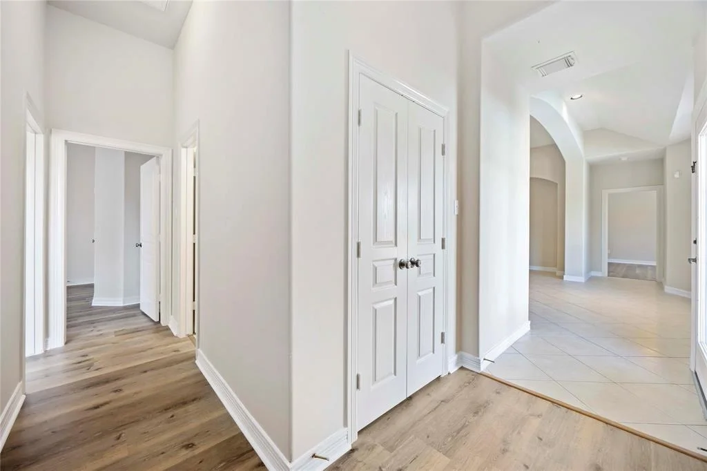 Photo of 384 Dover Lane