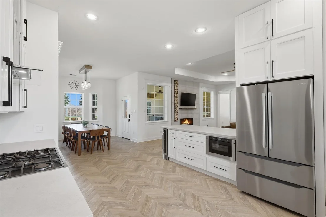 Photo of 8518 Lofty Pines