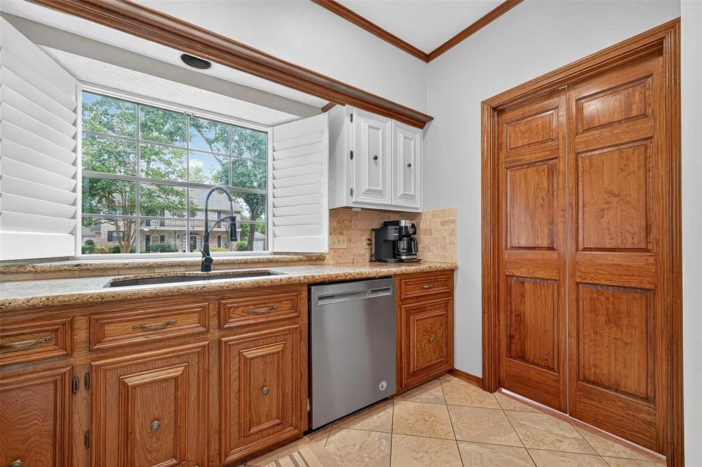 Photo of 18327 Forest Elms Drive