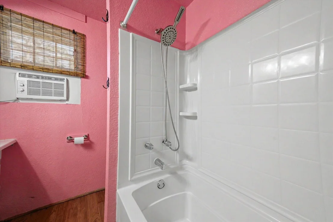 Photo of 144 Imogene