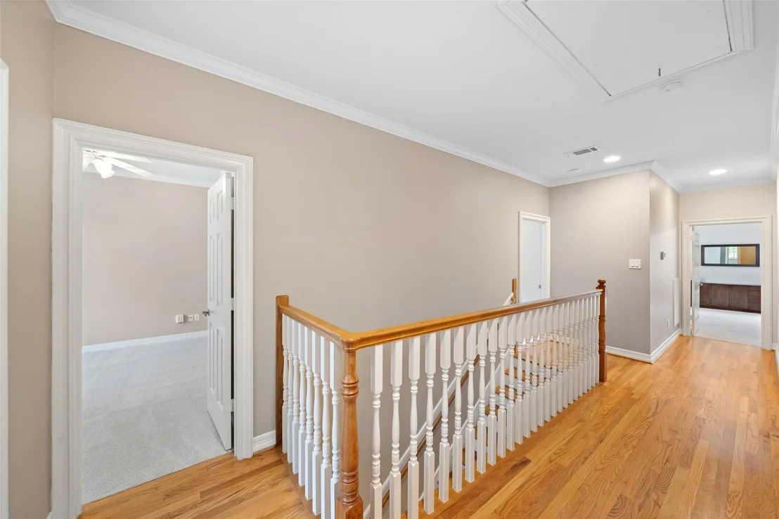 Photo of 3812 Riley Street
