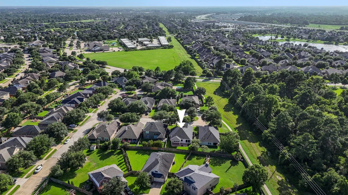Photo of 20014 Queens Oak Court