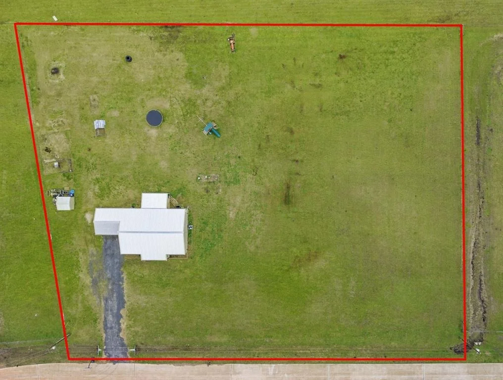 Photo of 5110 Horseshoe Drive