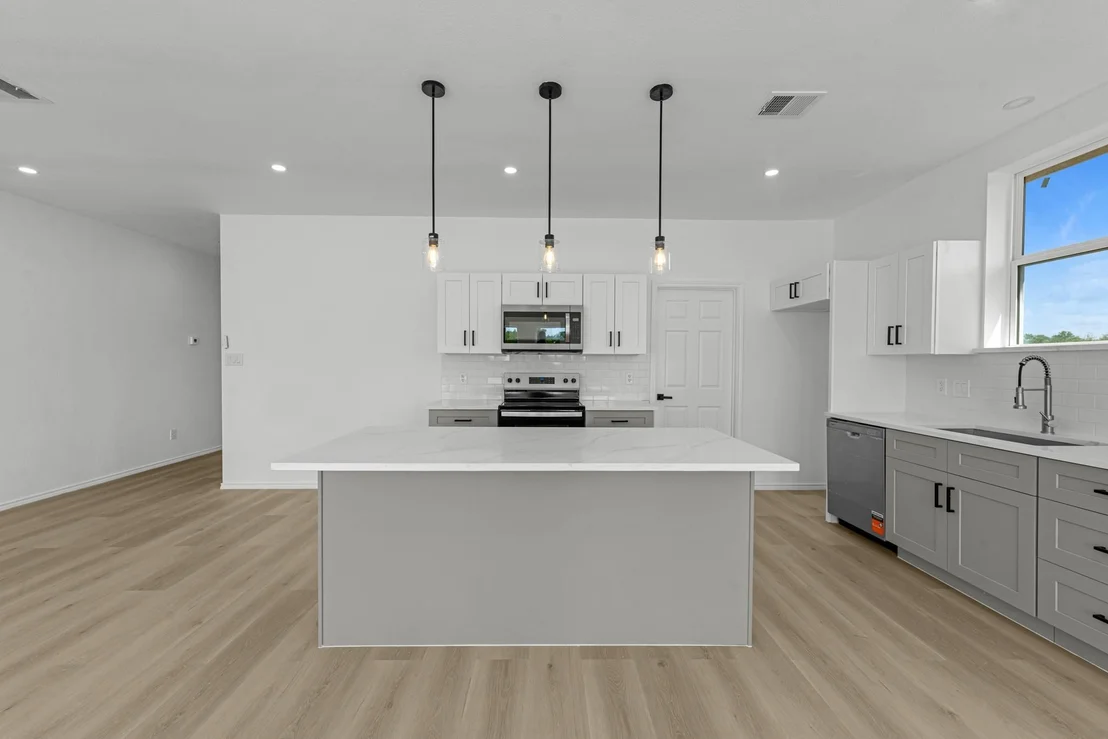 Photo of 6181 Road 5503